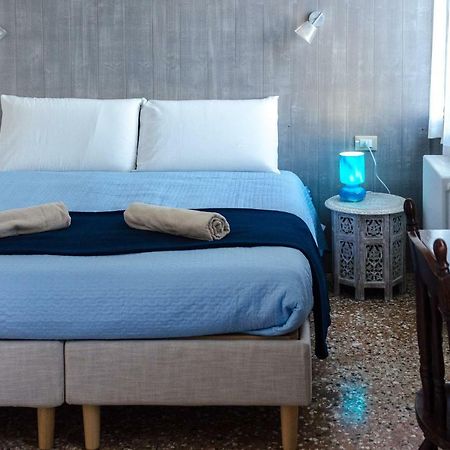 Appartamento Azzurro Two Bathrooms 베니스 외부 사진
